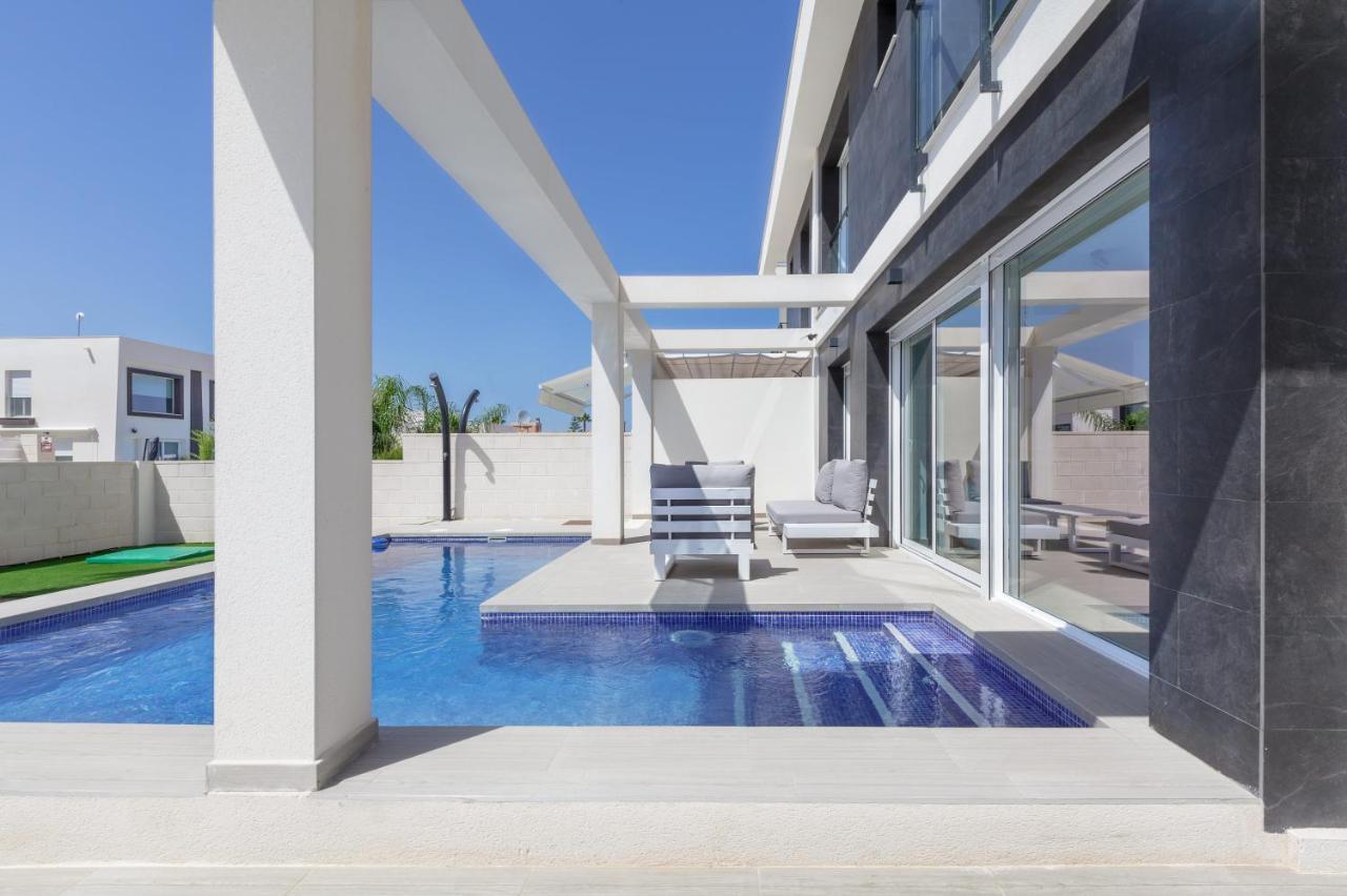 Casa Bos Dolpfin Wellness Luxury Entire Villa Pool & Jacuzzi Gran Alacant Near Beach Puerto Marino المظهر الخارجي الصورة